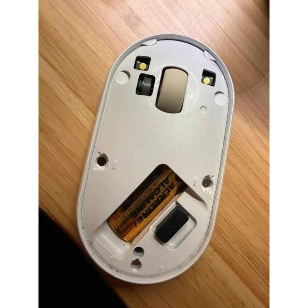 Logitech Pebble M350 Wireless Bluetooth Mouse Off White w/ Brown Bear